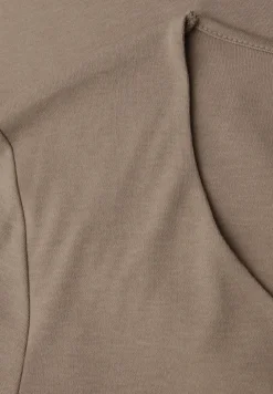 Shirt met hartvormige halslijn