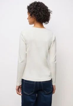Shirt met hartvormige halslijn