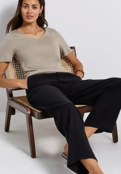 Shirt met hartvormige halslijn