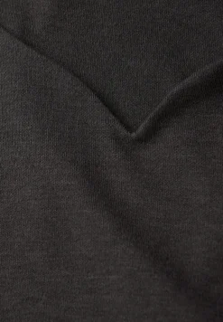Shirt met hartvormige halslijn