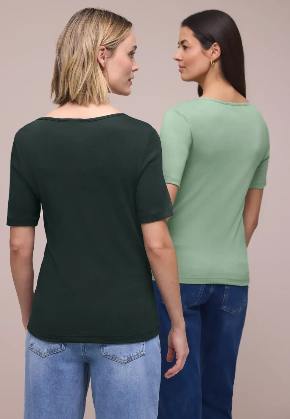 Shirt met hartvormige halslijn in een pak van 2