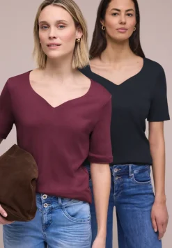 Shirt met hartvormige halslijn in een pak van 2