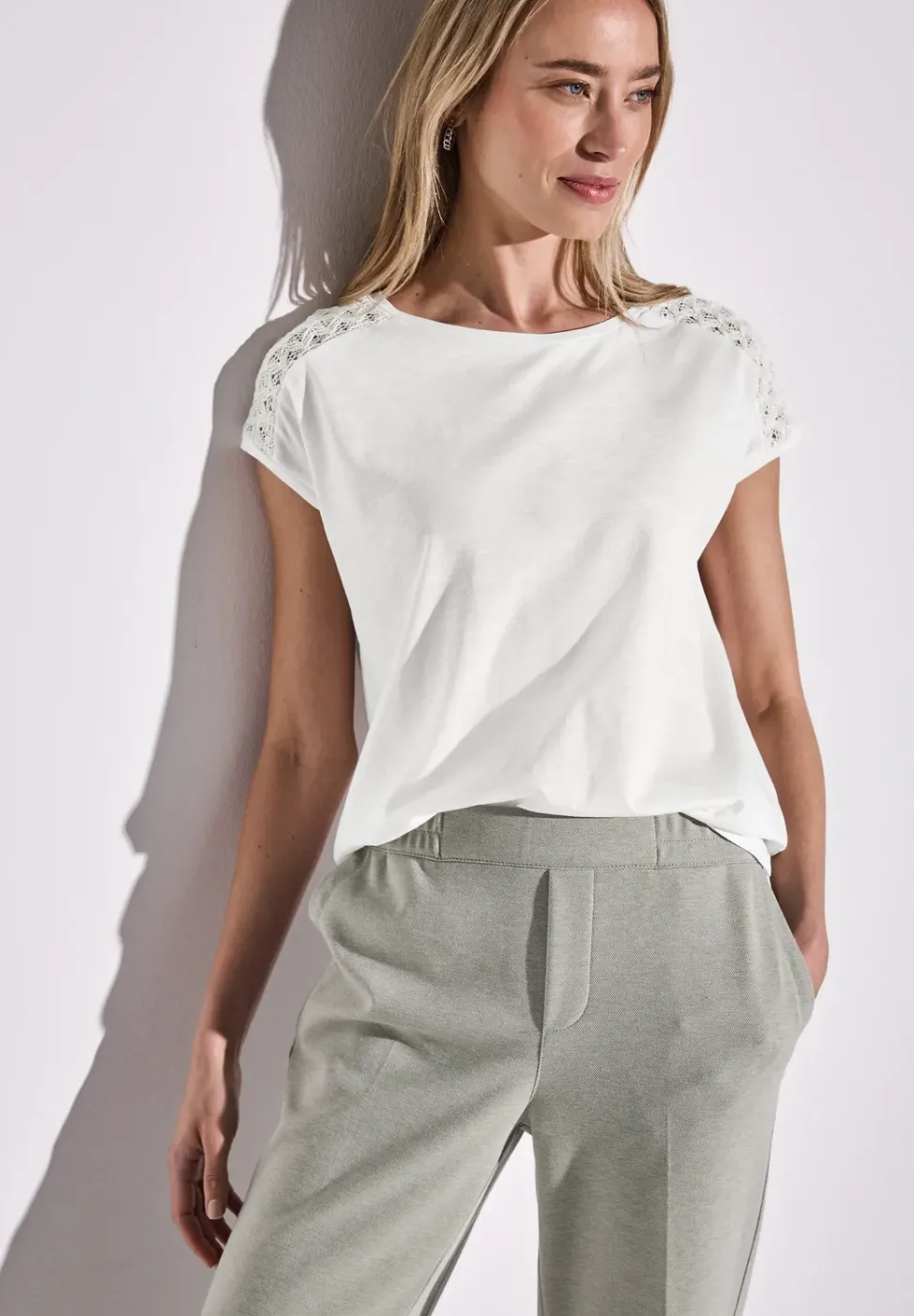 Shirt met kantdetail