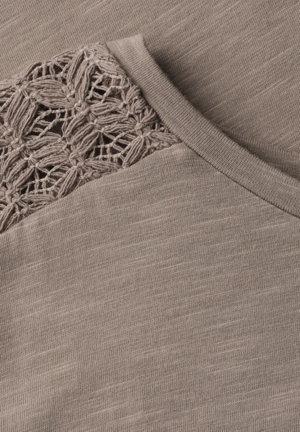 Shirt met kantdetail