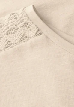 Shirt met kantdetail