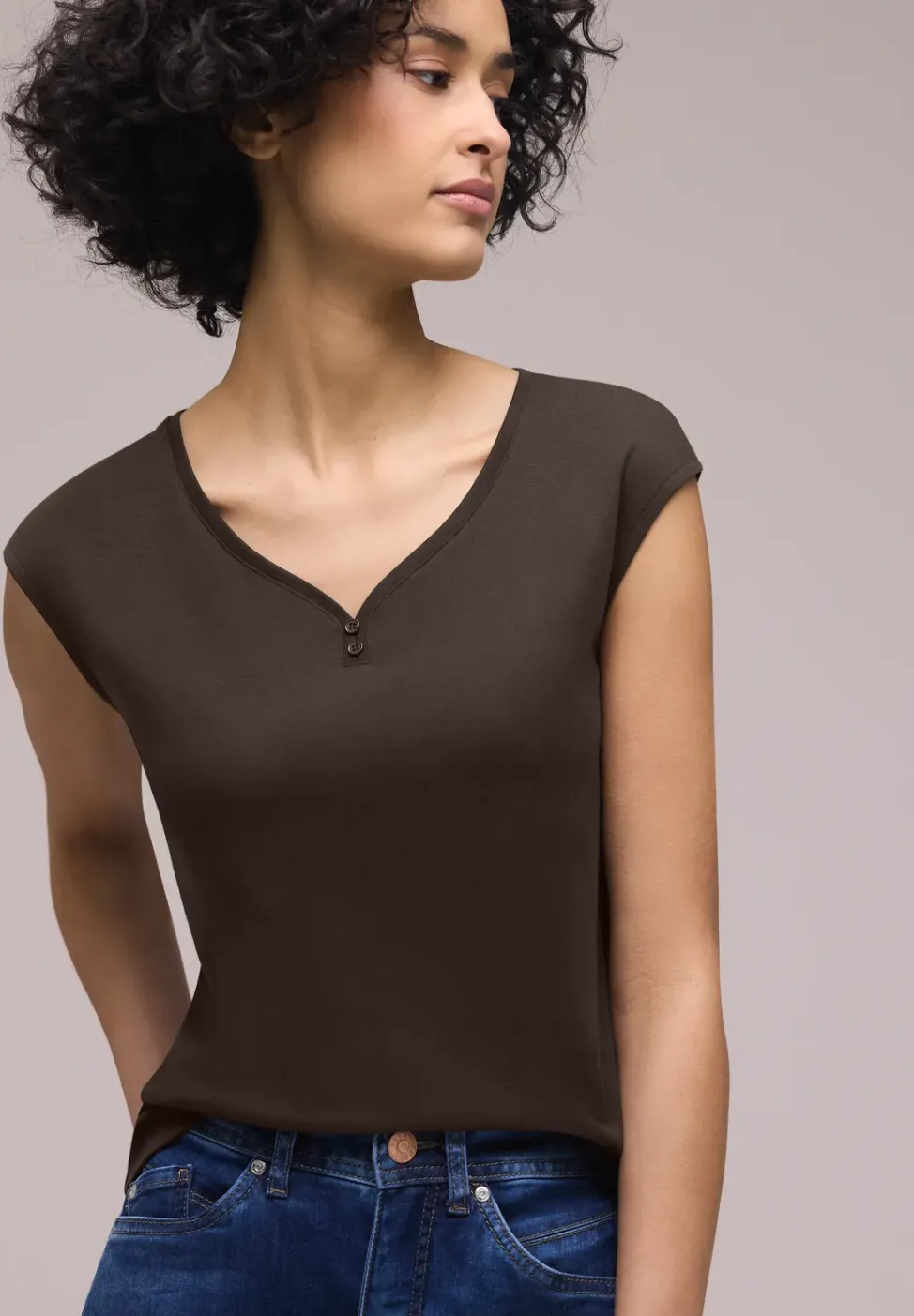 Shirt met knoopdetail