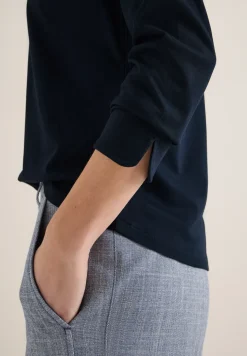 Shirt met knoopdetail