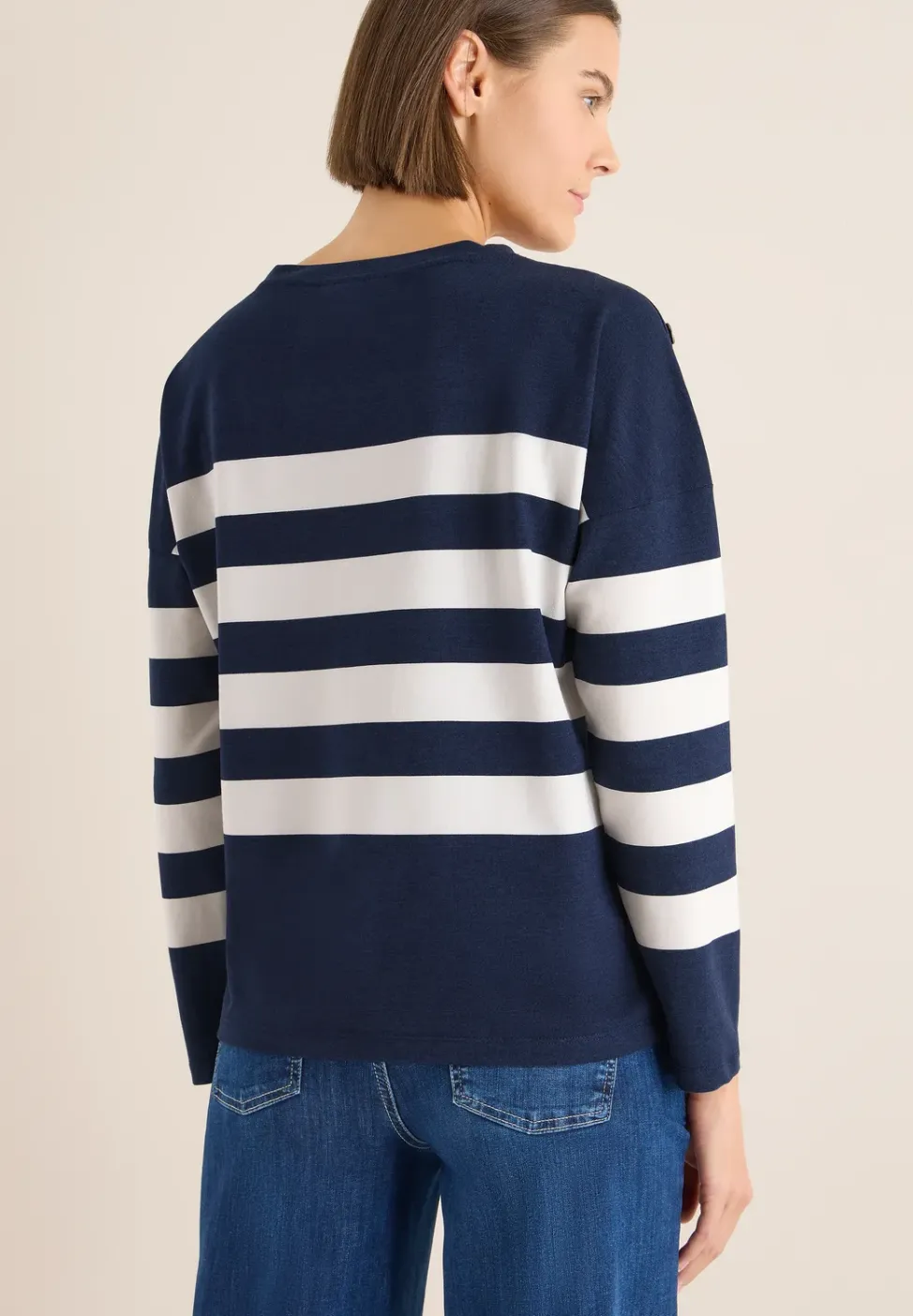 Shirt met knoopdetail