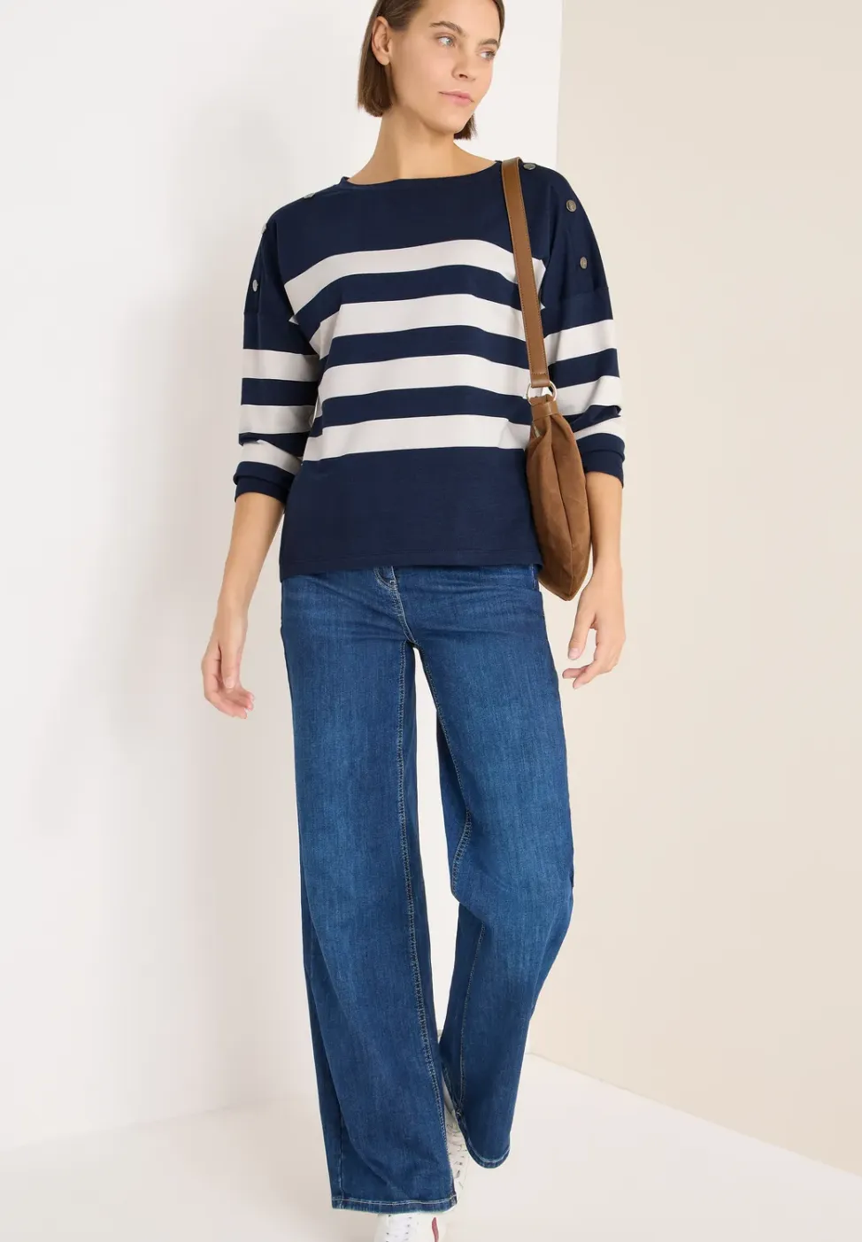 Shirt met knoopdetail