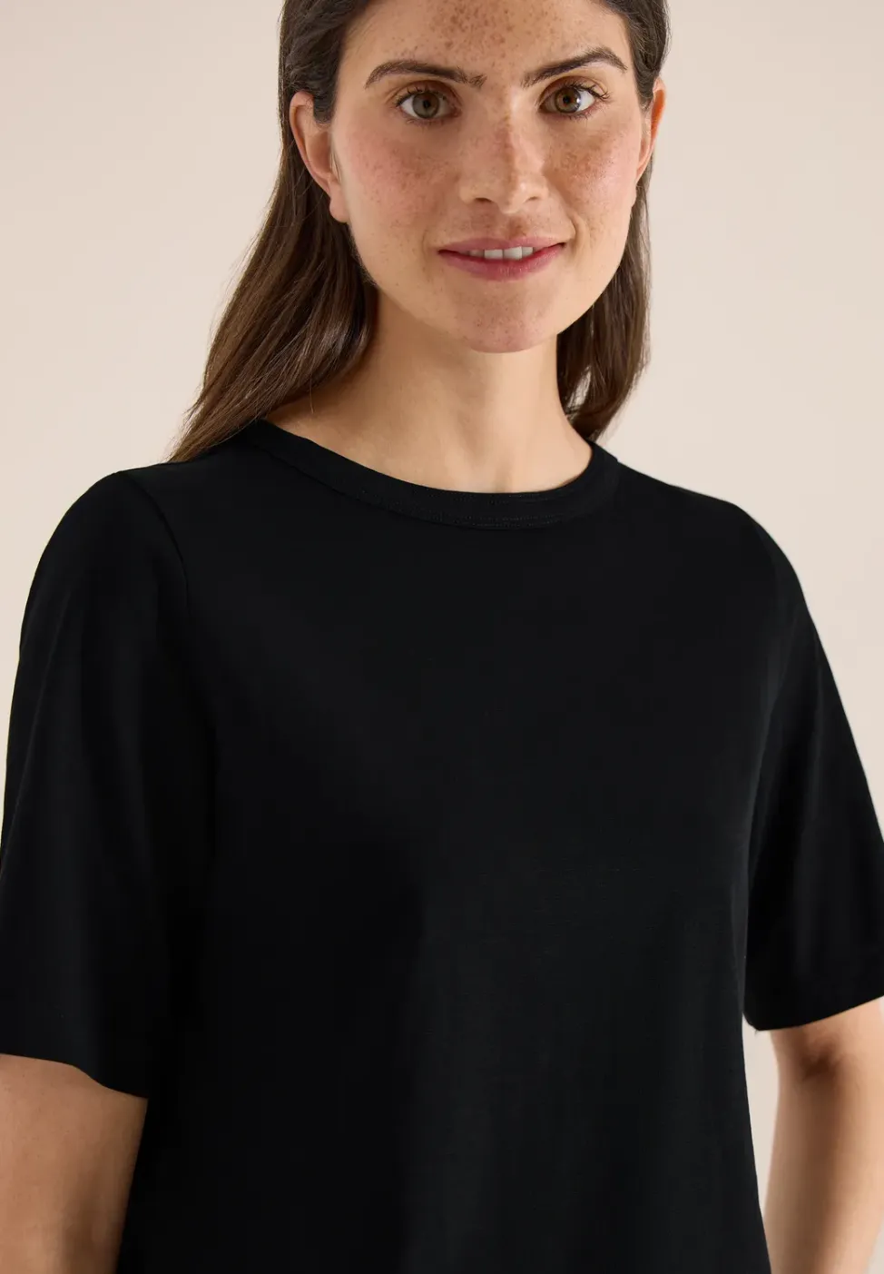 Shirt met korte mouwen en boothals