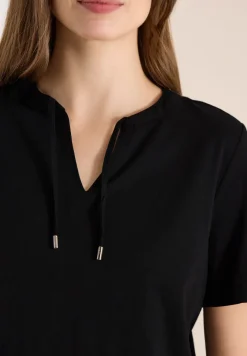 Shirt met korte mouwen en gespleten hals