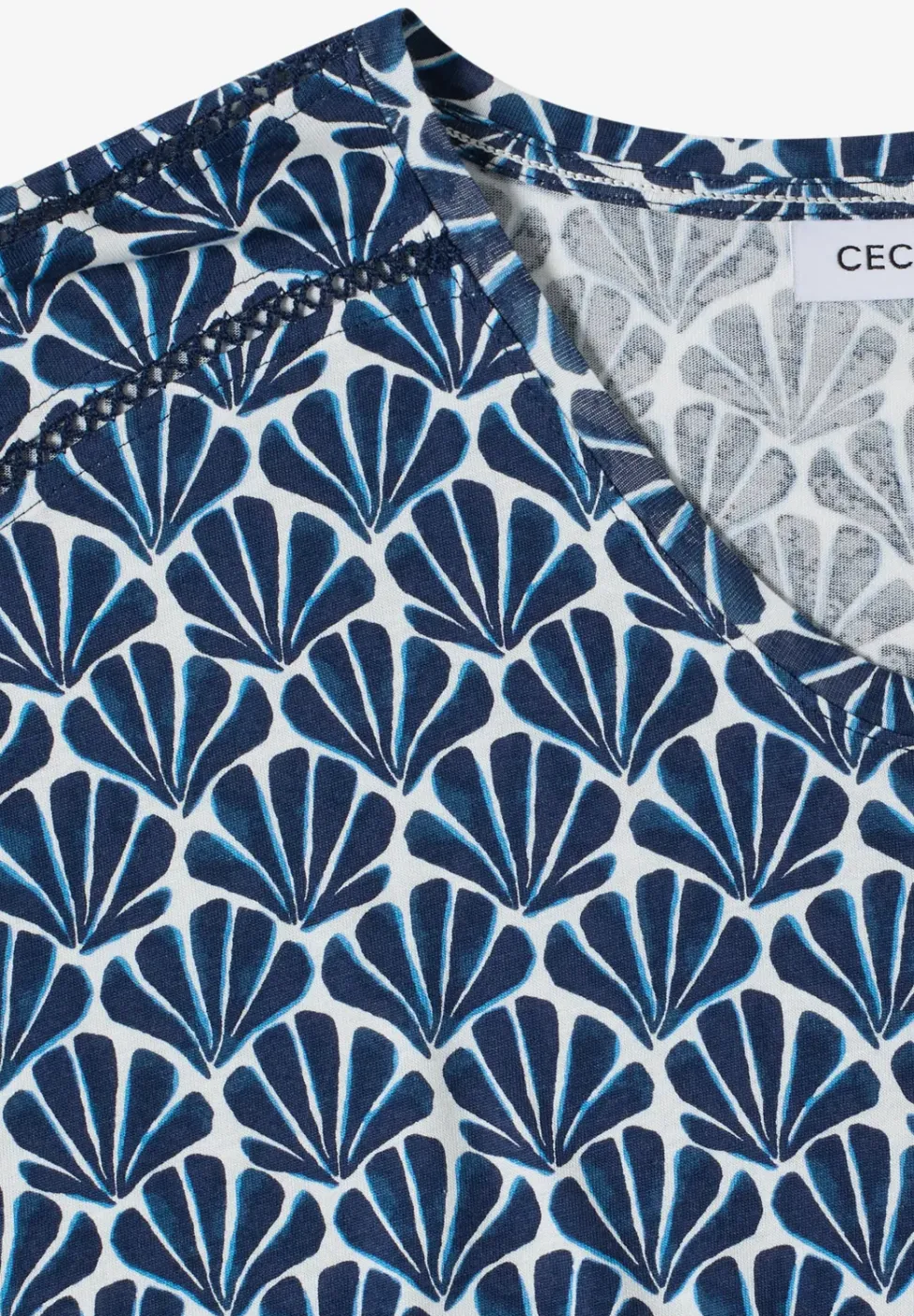 Shirt met korte mouwen en kanten detail