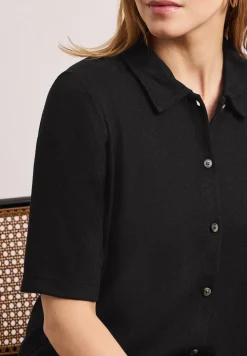 Shirt met korte mouwen en knoopsluiting