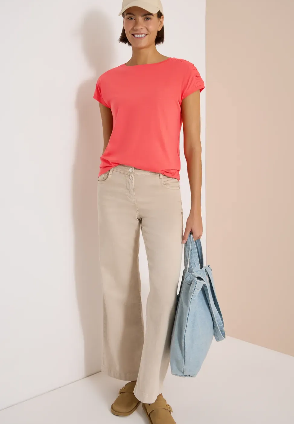 Shirt met korte mouwen en rimpels