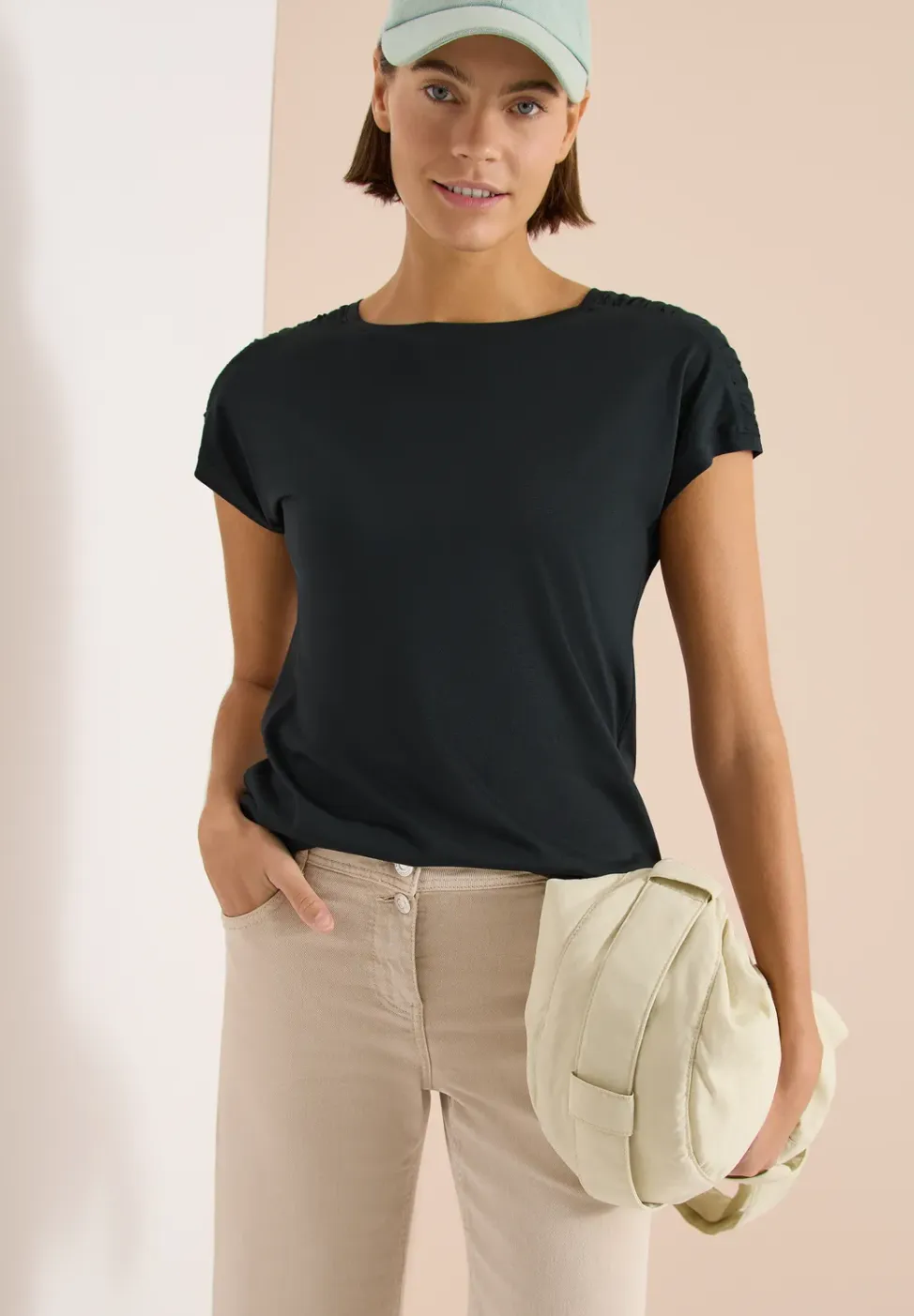 Shirt met korte mouwen en rimpels