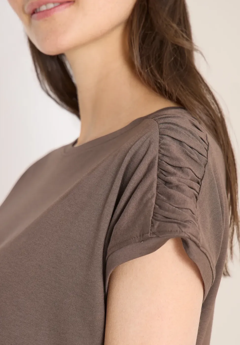 Shirt met korte mouwen en rimpels