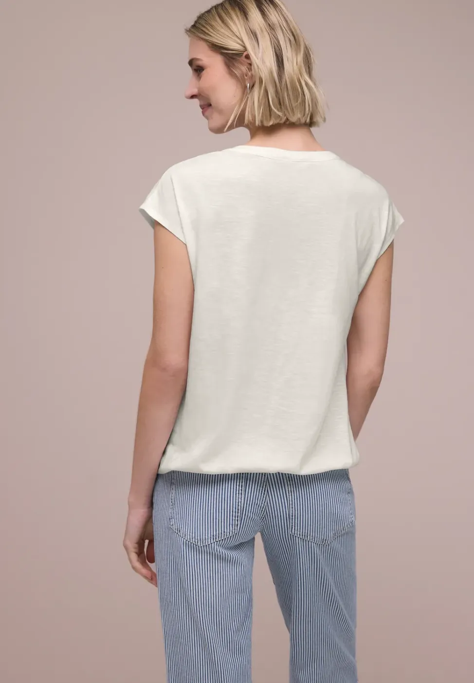 Shirt met losse schouders en gespleten hals