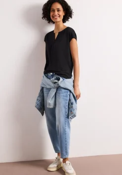Shirt met losse schouders en gespleten hals
