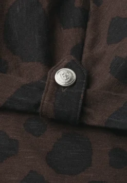 Shirt met losse schouders en patroon