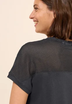 Shirt met mesh detail