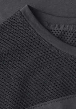 Shirt met mesh detail