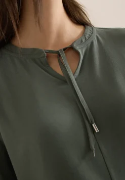 Shirt met 3/4 mouwen en split neck