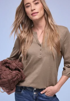 Shirt met 3/4-mouwen, split neck en knopen