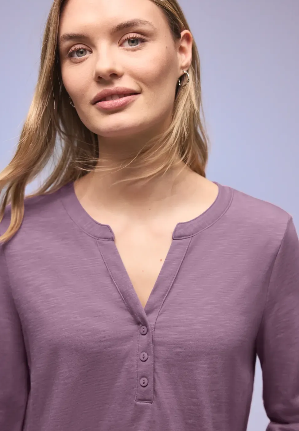 Shirt met 3/4-mouwen, split neck en knopen