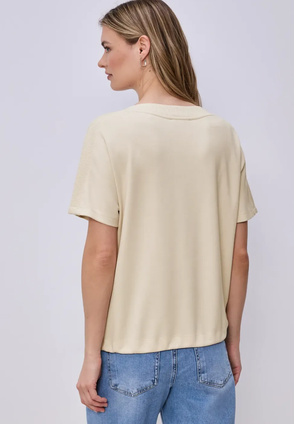 Shirt met overhangende schouders en geribd detail