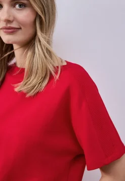Shirt met overhangende schouders en geribd detail