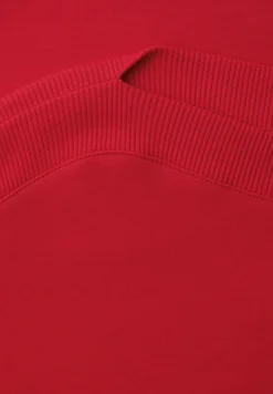 Shirt met overhangende schouders en geribd detail