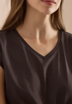 Shirt met overhangende schouders en V-hals