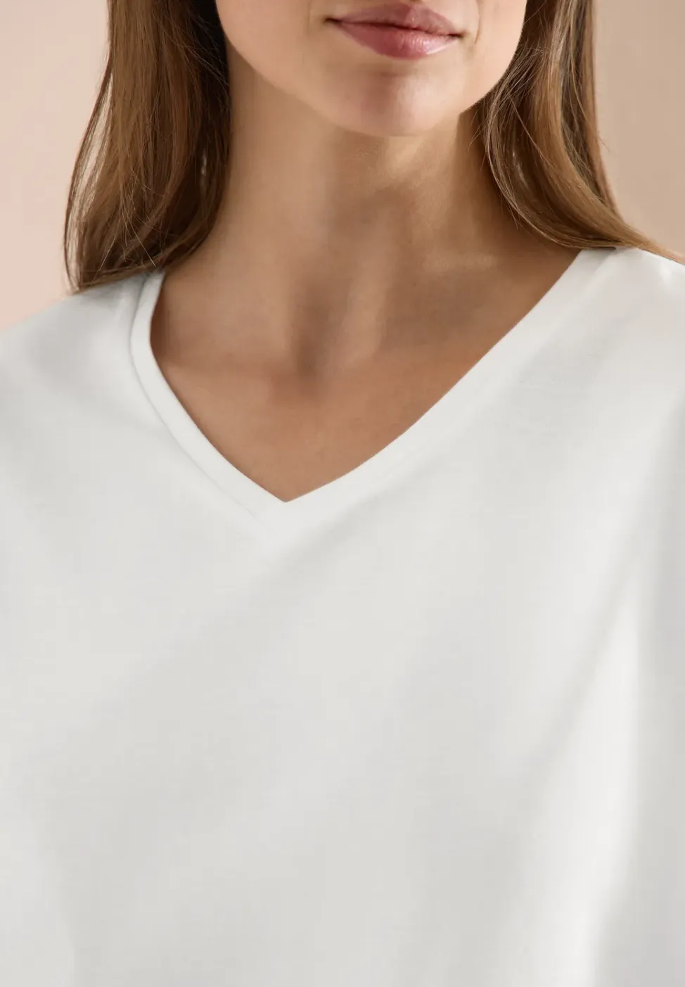 Shirt met overhangende schouders en V-hals