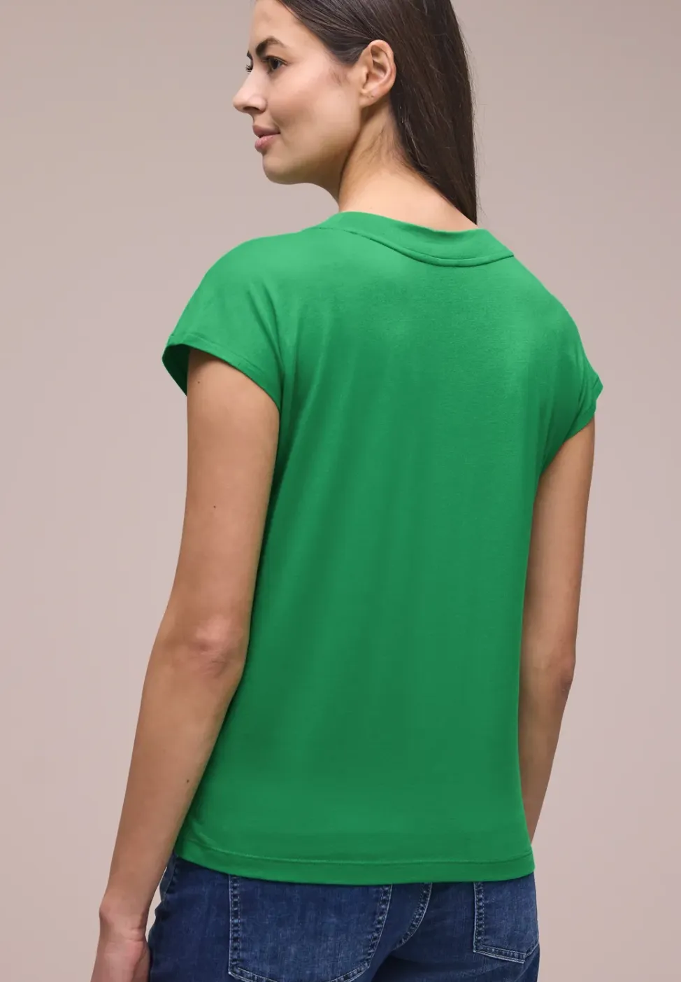 Shirt met overhangende schouders en V-hals