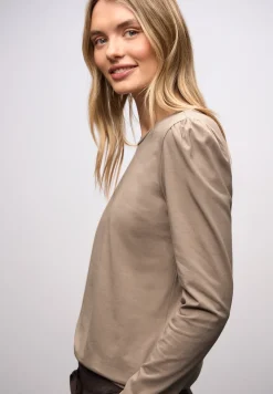 Shirt met rimpels