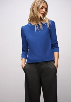 Shirt met rimpels
