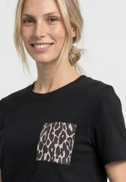 Shirt met ronde hals en borstzak