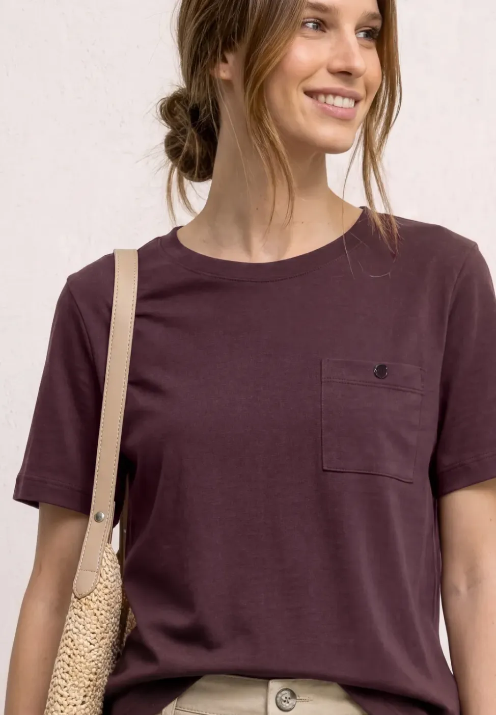 Shirt met ronde hals en borstzak