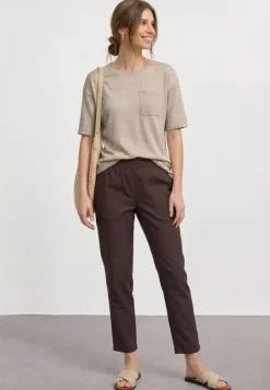 Shirt met ronde hals en borstzak