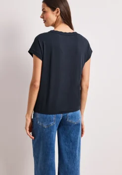 Shirt met ronde hals en decoratieve tape