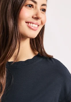 Shirt met ronde hals en decoratieve tape