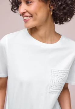 Shirt met ronde hals en gehaakte zak