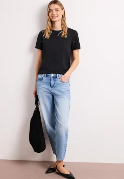 Shirt met ronde hals en kanten mouwen