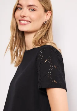 Shirt met ronde hals en kanten mouwen