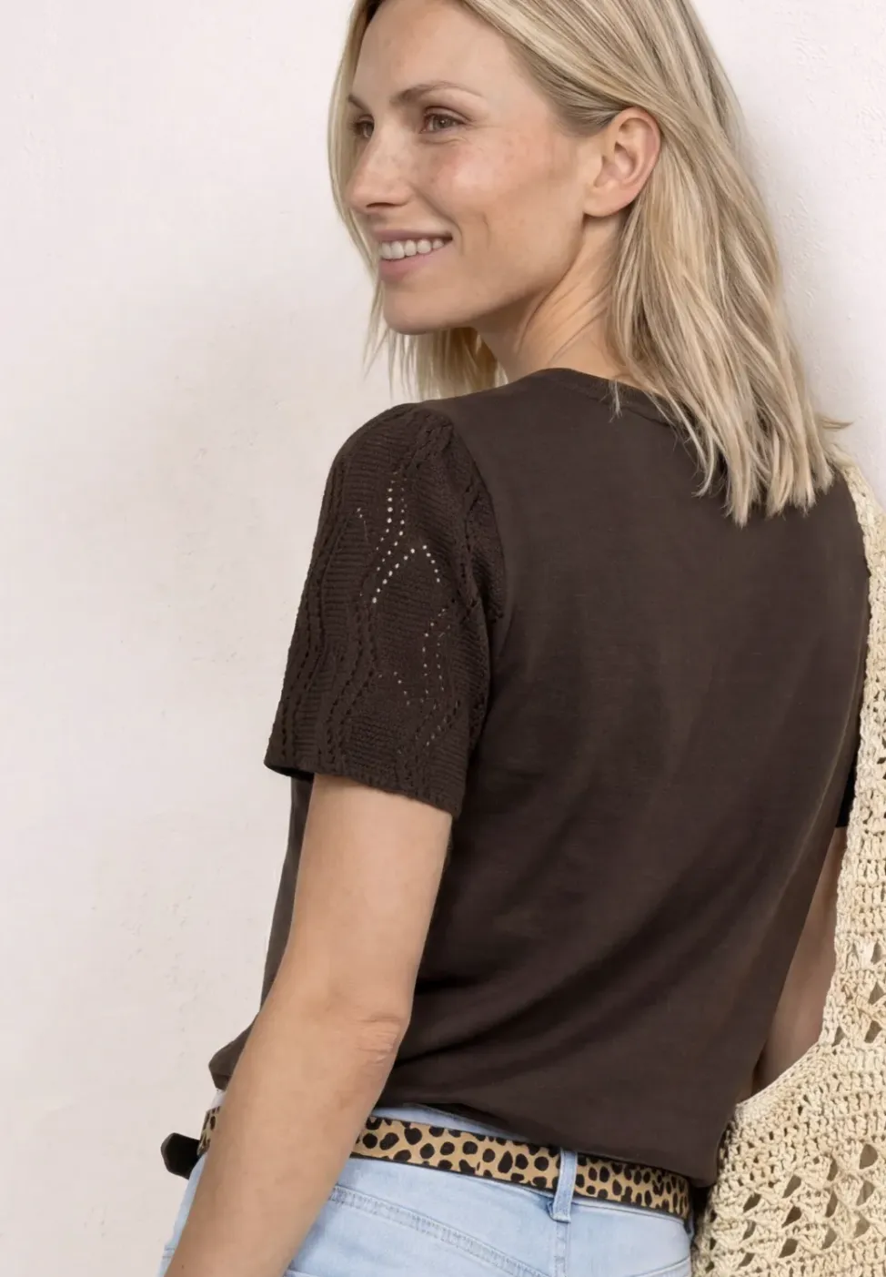 Shirt met ronde hals en kanten mouwen