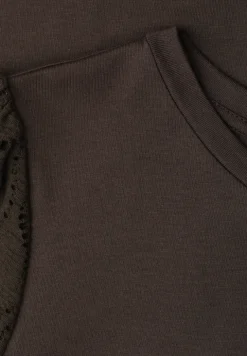 Shirt met ronde hals en kanten mouwen