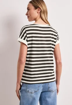 Shirt met ronde hals en knoopdetail