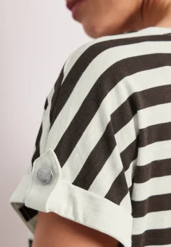 Shirt met ronde hals en knoopdetail