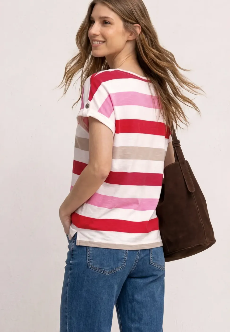 Shirt met ronde hals en knoopdetails