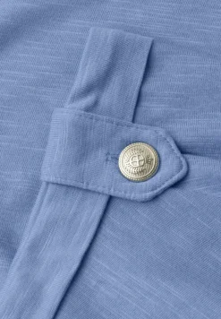 Shirt met ronde hals en knoopdetails